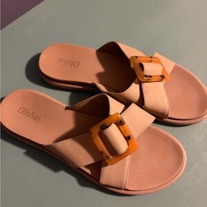OluKai Sandals